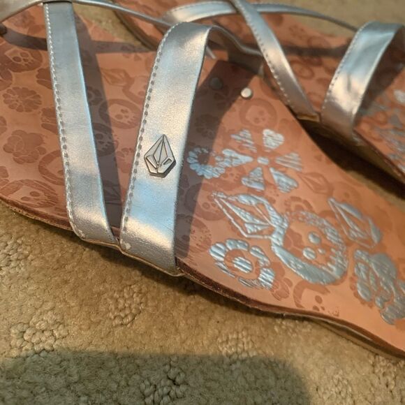 Volcom sandals - Picture 3 of 4